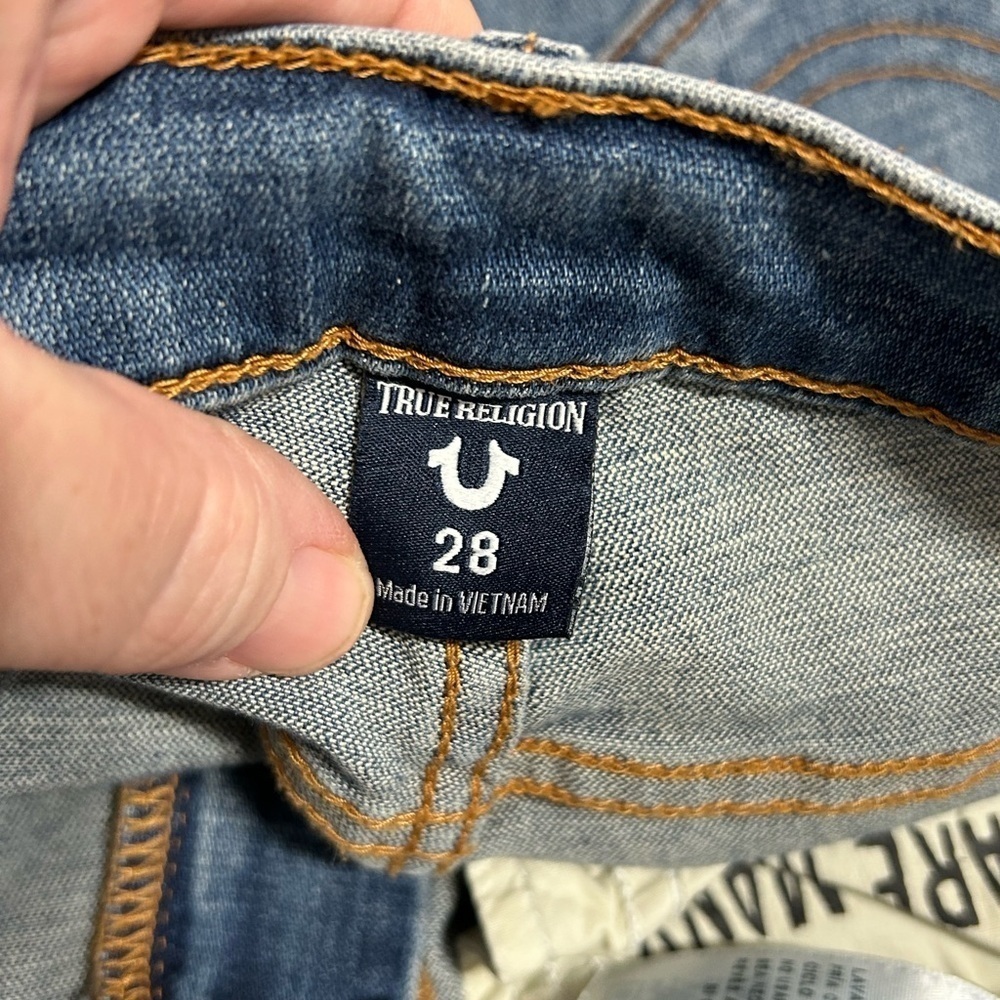 True Religion Becca Mid Rise Bootcut Crop Raw Hem Jeans - Picture 4 of 9